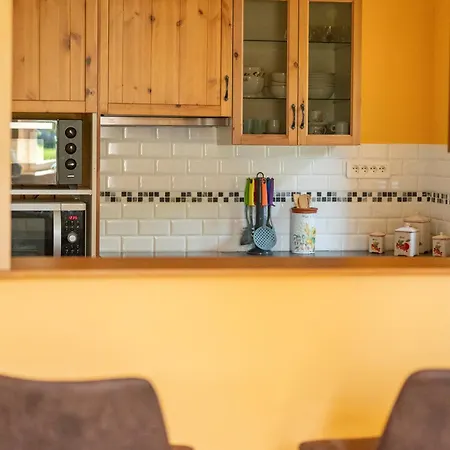 Hébergement de vacances L'orangerie Du Chateau D'emalleville Émalleville