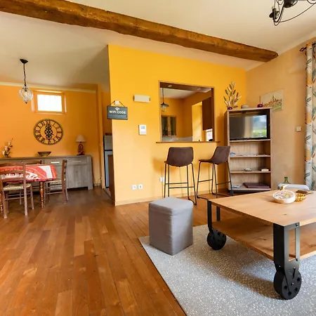 L'orangerie Du Chateau D'emalleville Hébergement de vacances